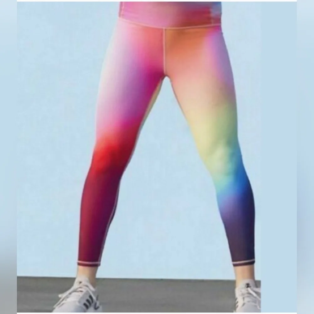 NWOT ATHLETA Size XXS Love Proudly 7/8 Leggings Rainbow Ombre Yoga Pilates